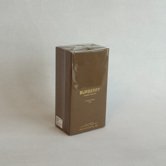 burberry tudor roses 10% eau de parfum