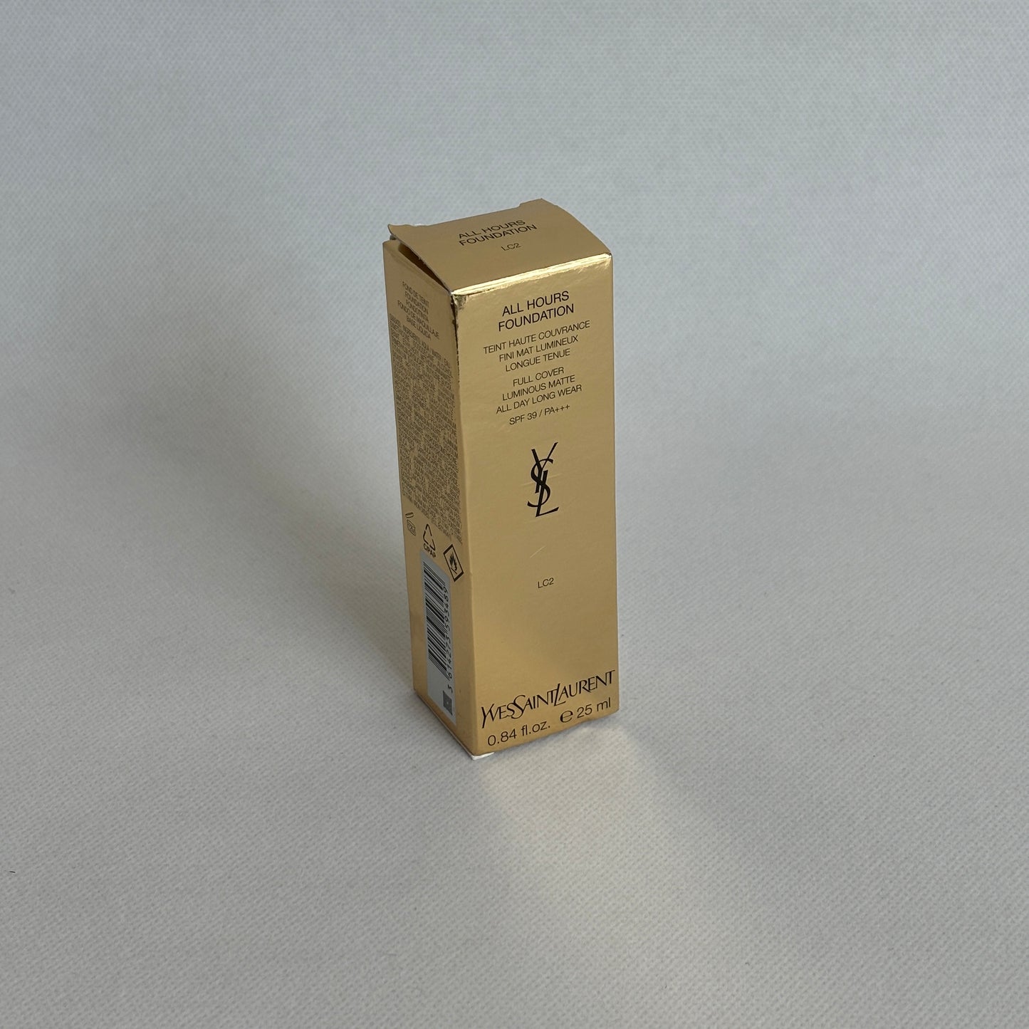 yves saint laurent all hours foundation