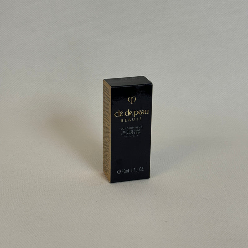 cle de peau brightening enhancer veil