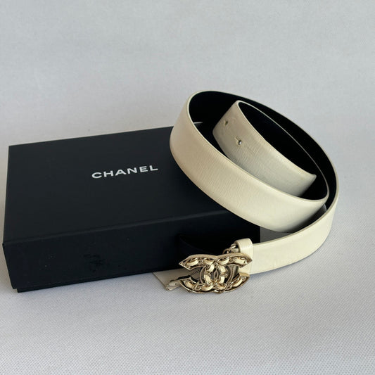 chanel logo belt