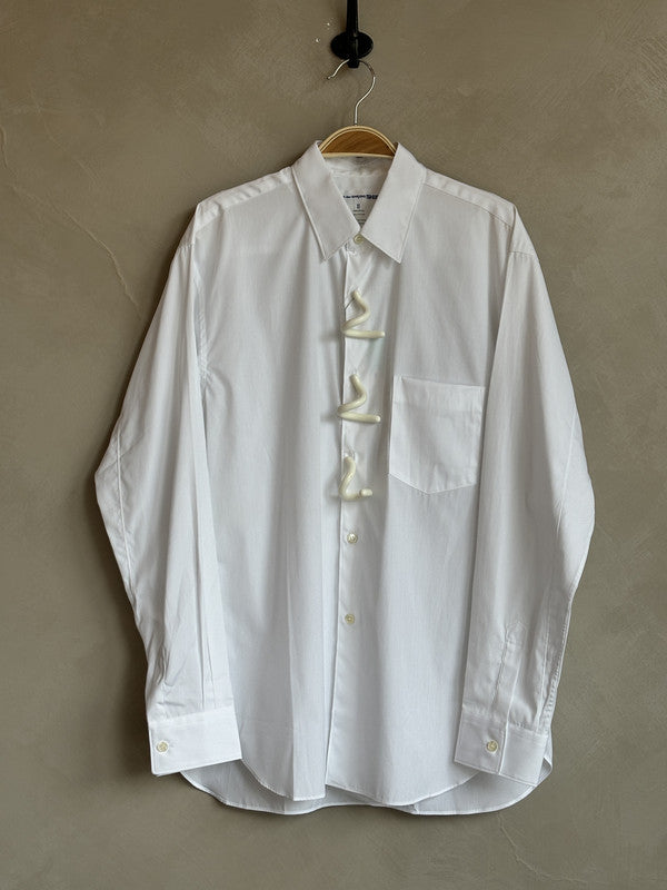 CDG SHIRT white shirt with wiggling buttons