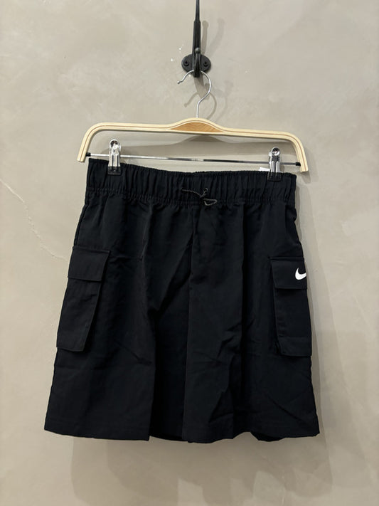 nike black pocket shorts