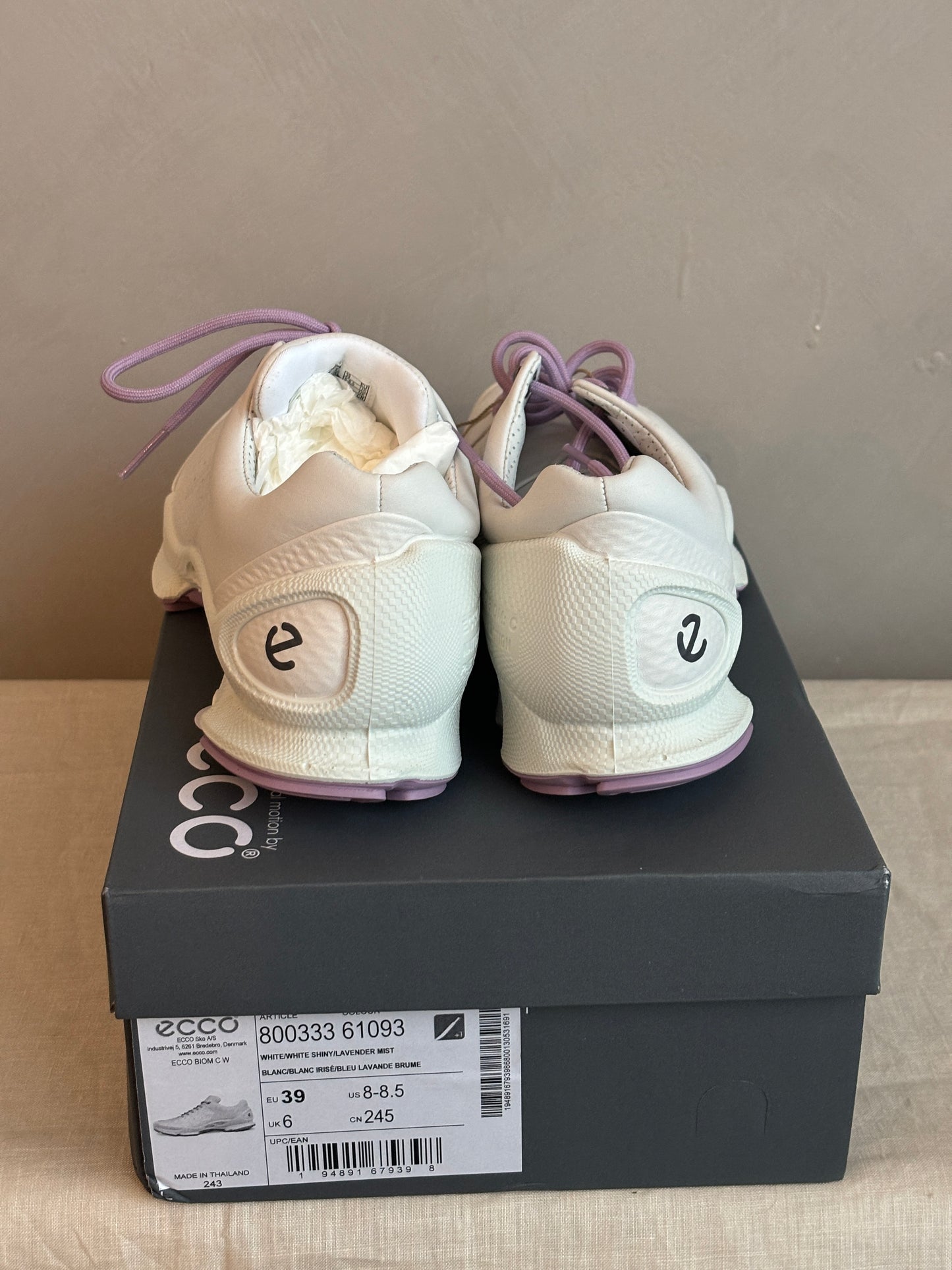 ECCO White x Lavender Sneakers